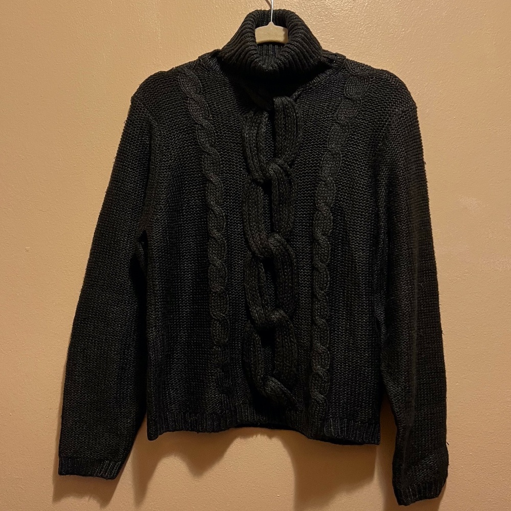 NWT Black Medium 100% wool Turtleneck sweater by Clothes by Revue
